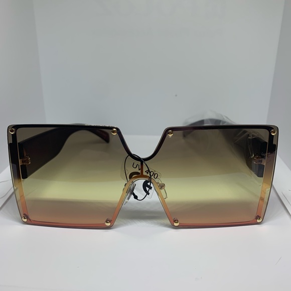 🦄 Host Pick 🦄 Square Frame Mix Tone Sunglasses - Picture 8 of 8